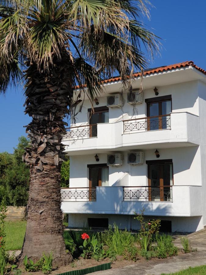 Hotel Ermioni Каламици Экстерьер фото