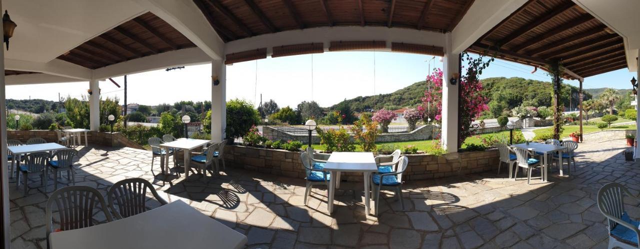 Hotel Ermioni Каламици Экстерьер фото
