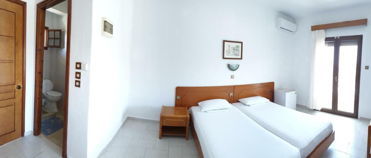 Hotel Ermioni Каламици Экстерьер фото